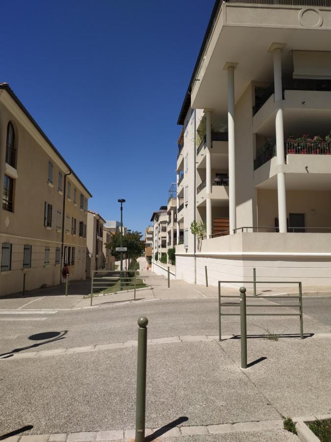 Sejour Evasion A Uzes Apartamento Exterior foto