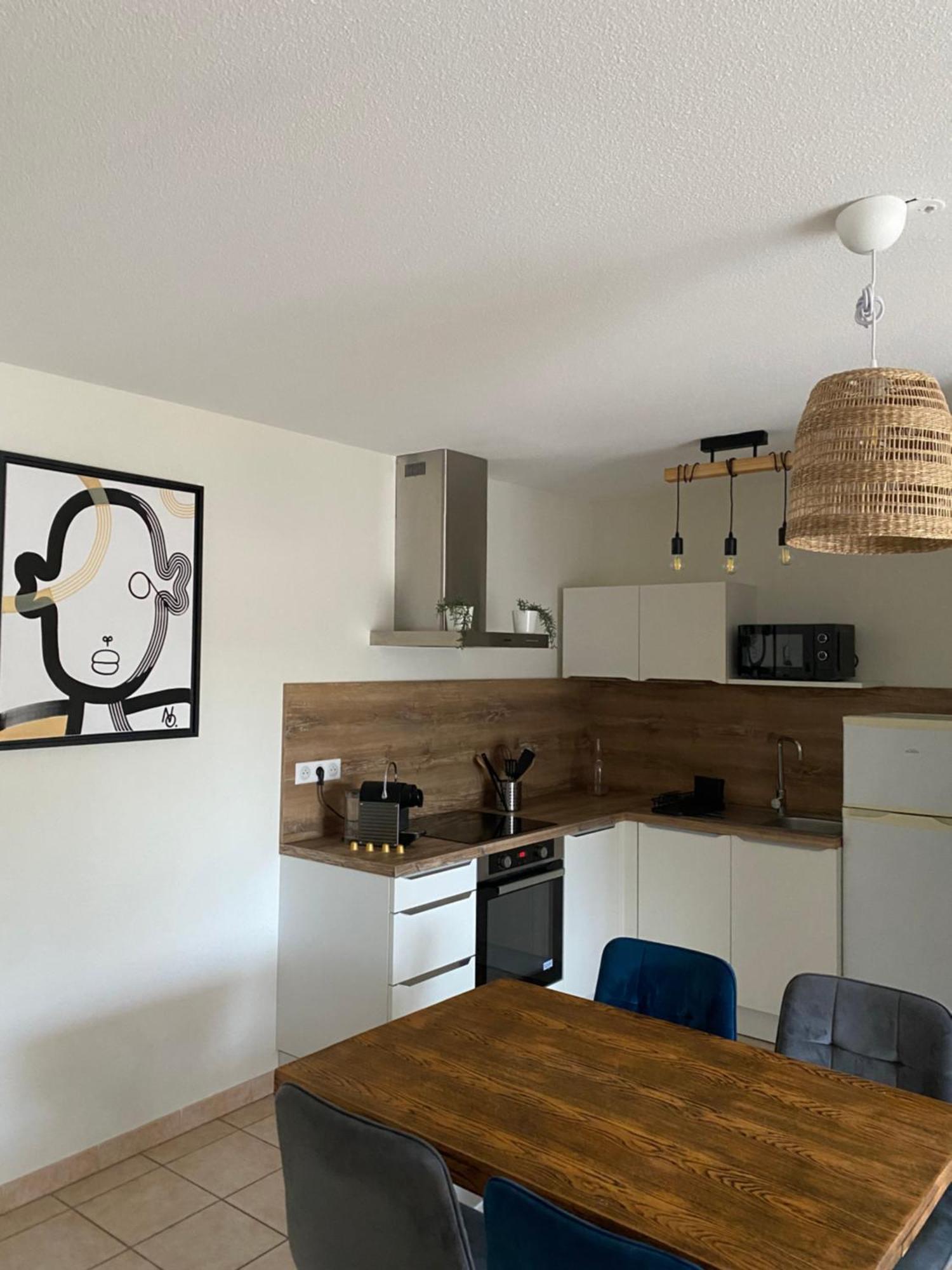 Sejour Evasion A Uzes Apartamento Exterior foto