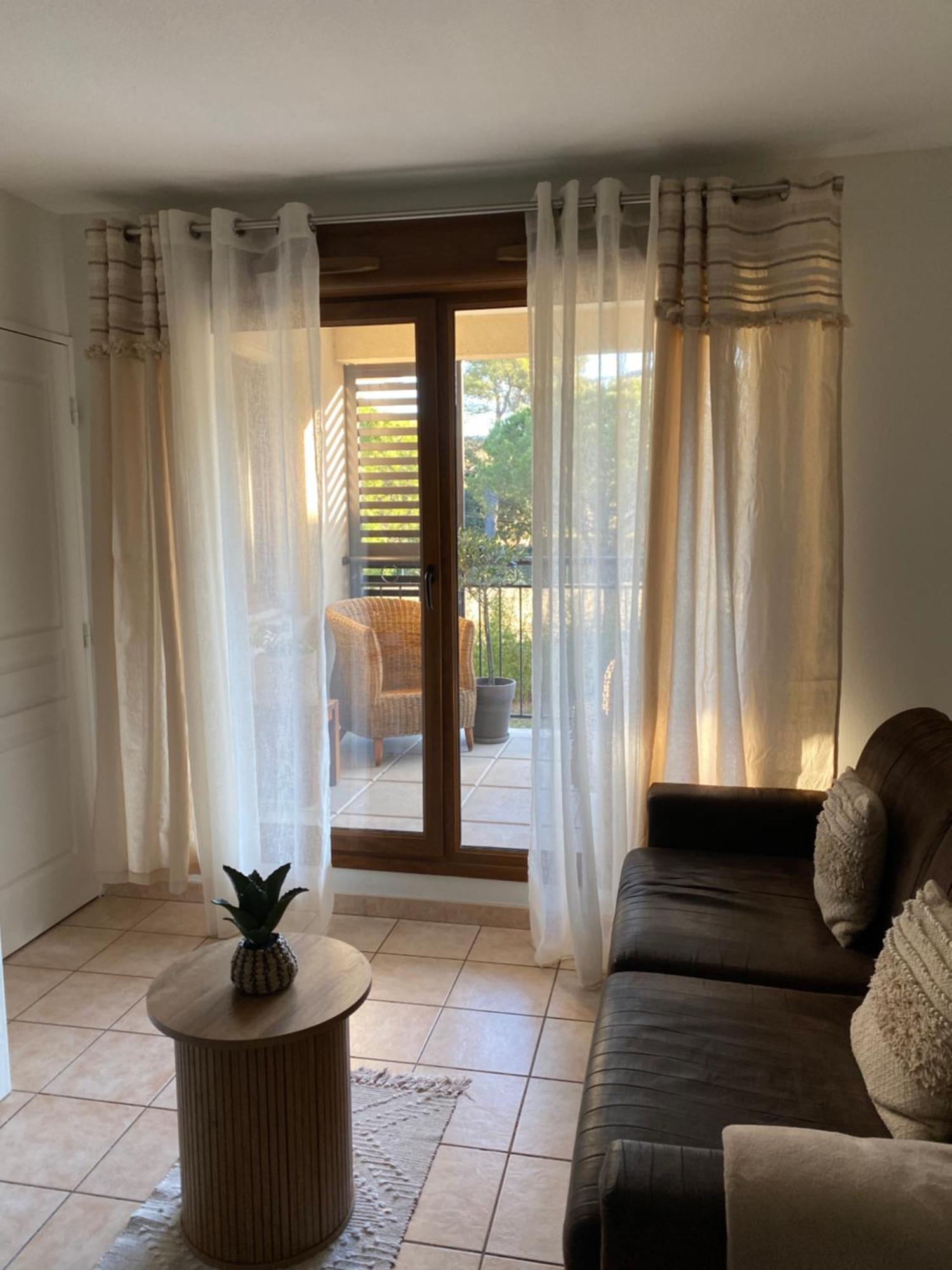 Sejour Evasion A Uzes Apartamento Exterior foto